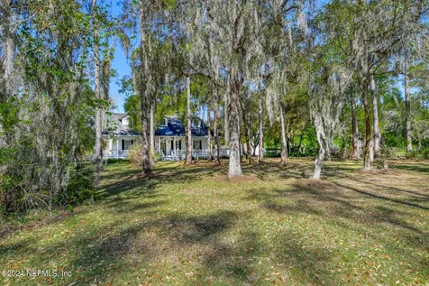 1155 Cousintown Road Interlachen FL 32148