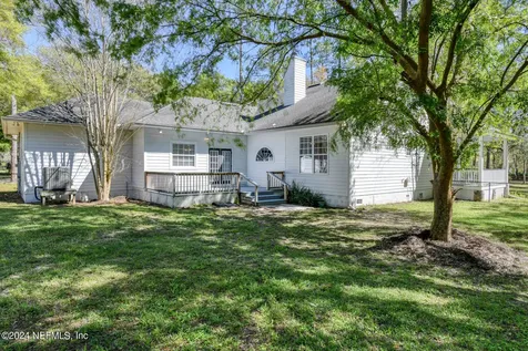 1155 Cousintown Road Interlachen FL 32148