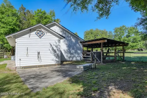 1155 Cousintown Road Interlachen FL 32148