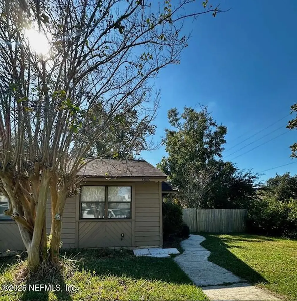 8060 Village Gate Court Jacksonville FL 32217