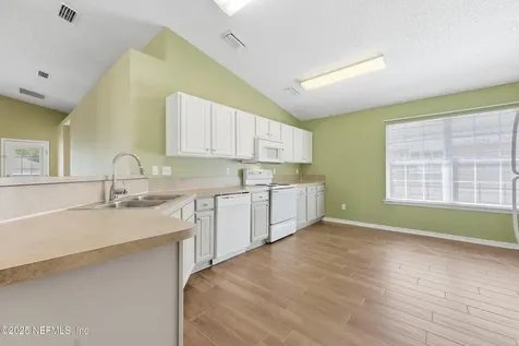 1849 Creekview Drive Green Cove Springs FL 32043