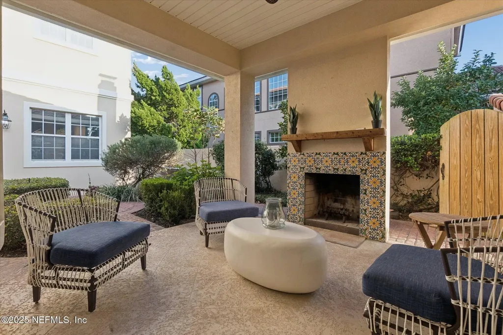 8228 Residence Court Fernandina Beach FL 32034