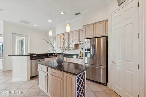 8228 Residence Court Fernandina Beach FL 32034