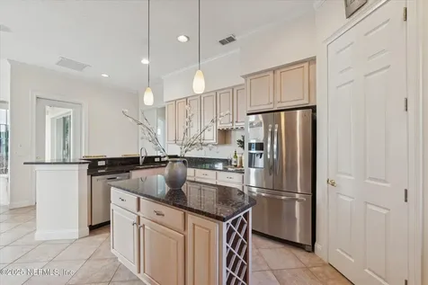 8228 Residence Court Fernandina Beach FL 32034