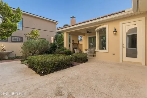 8228 Residence Court Fernandina Beach FL 32034