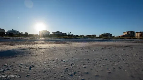 8228 Residence Court Fernandina Beach FL 32034