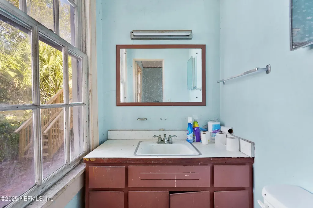 221 S 5th Street Palatka FL 32177