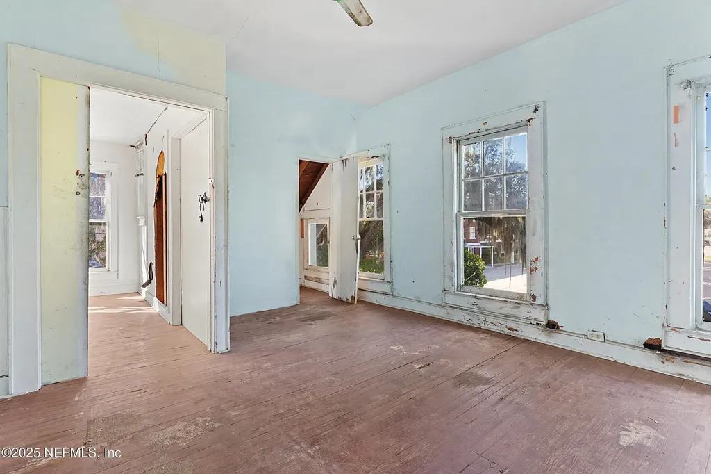 221 S 5th Street Palatka FL 32177