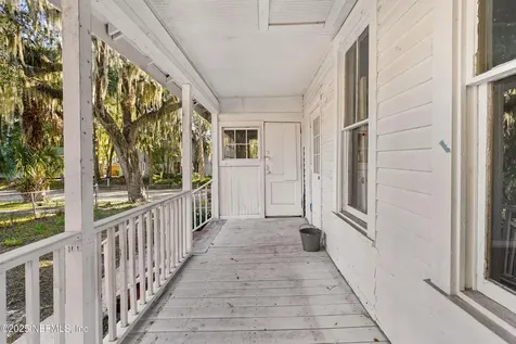 221 S 5th Street Palatka FL 32177
