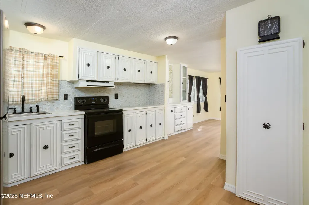 600 Palmetto Street Welaka FL 32193