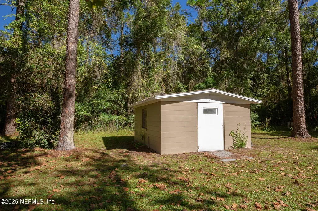 600 Palmetto Street Welaka FL 32193