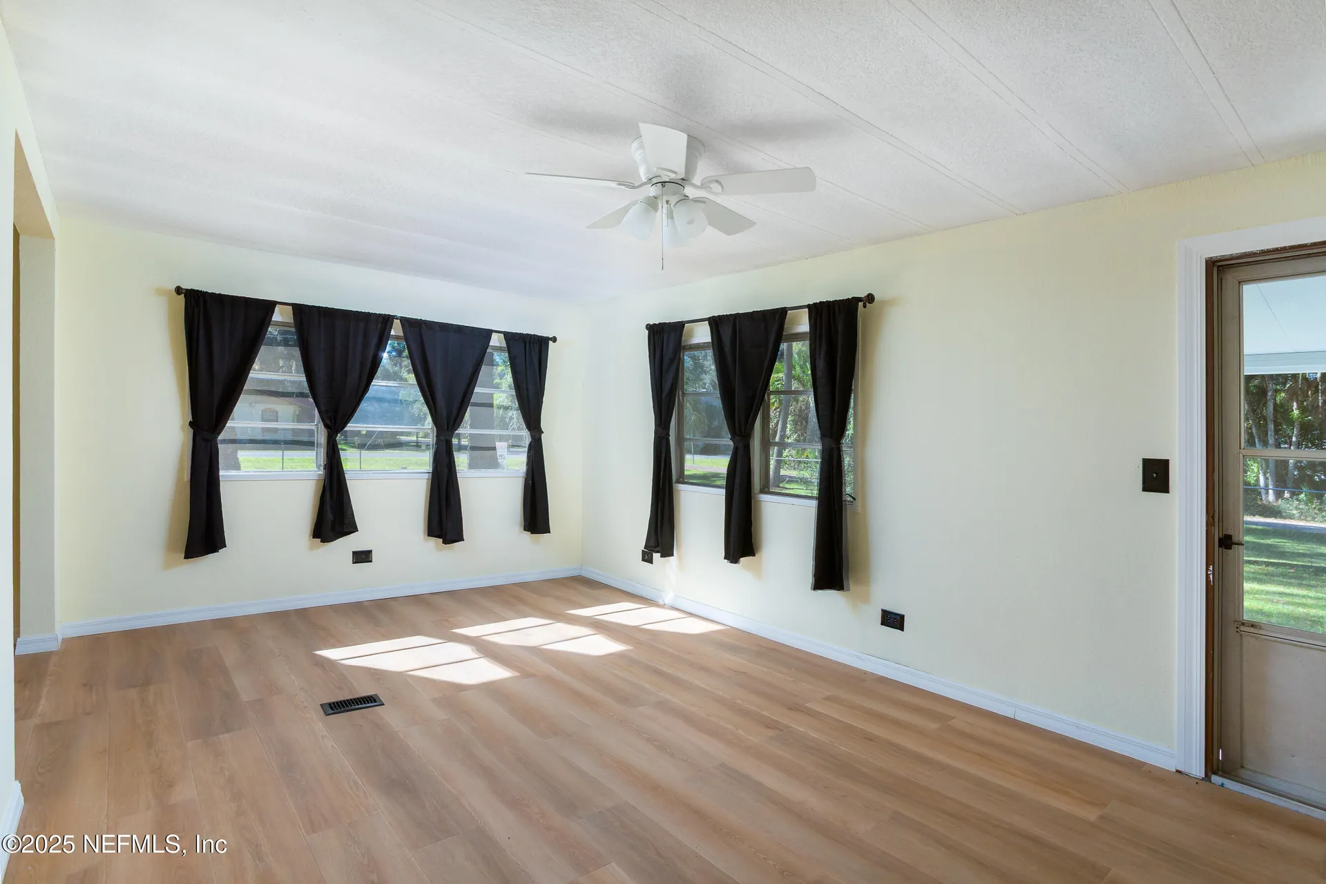 600 Palmetto Street Welaka FL 32193