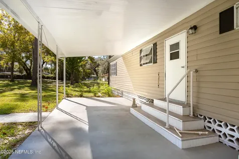 600 Palmetto Street Welaka FL 32193