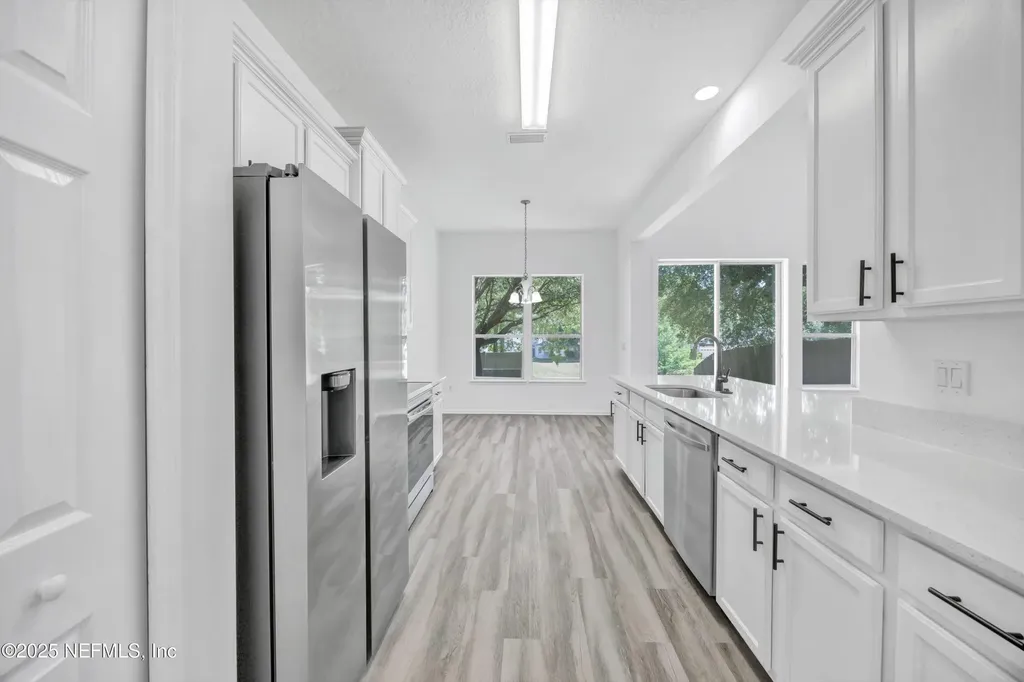 1829 Creekview Drive Green Cove Springs FL 32043