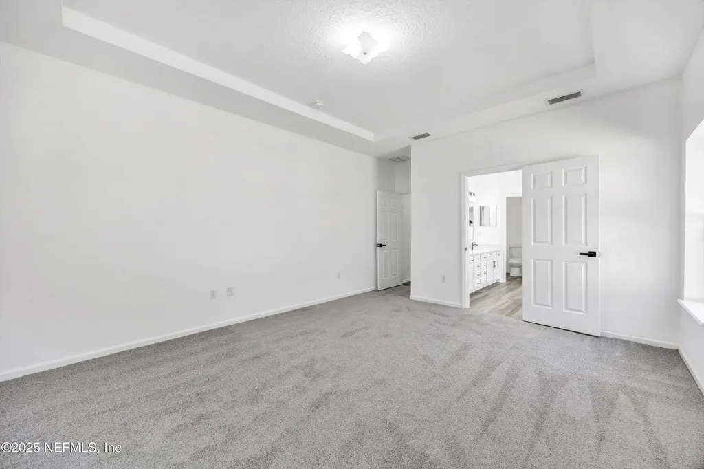 1829 Creekview Drive Green Cove Springs FL 32043