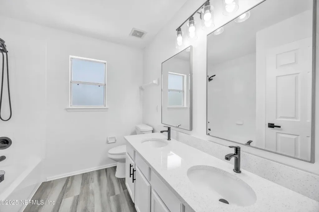 1829 Creekview Drive Green Cove Springs FL 32043