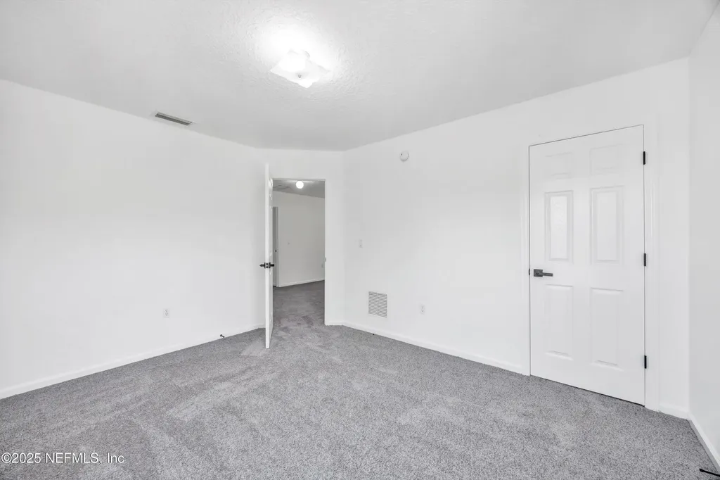 1829 Creekview Drive Green Cove Springs FL 32043