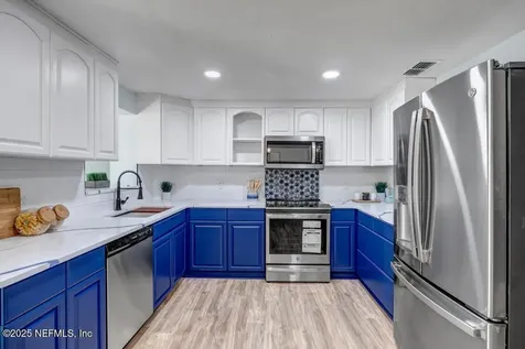 458 Eric Avenue Jacksonville FL 32218