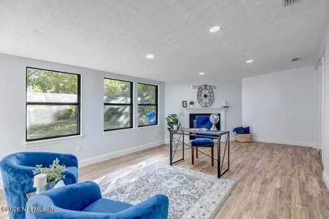 458 Eric Avenue Jacksonville FL 32218
