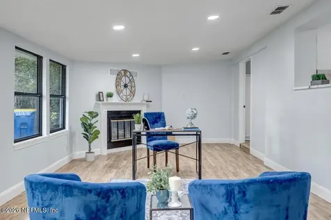 458 Eric Avenue Jacksonville FL 32218