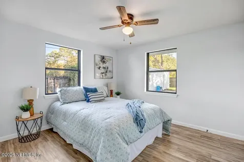 458 Eric Avenue Jacksonville FL 32218