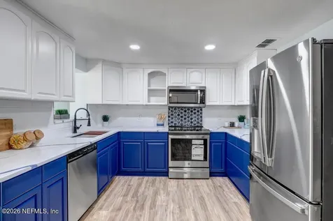 458 Eric Avenue Jacksonville FL 32218