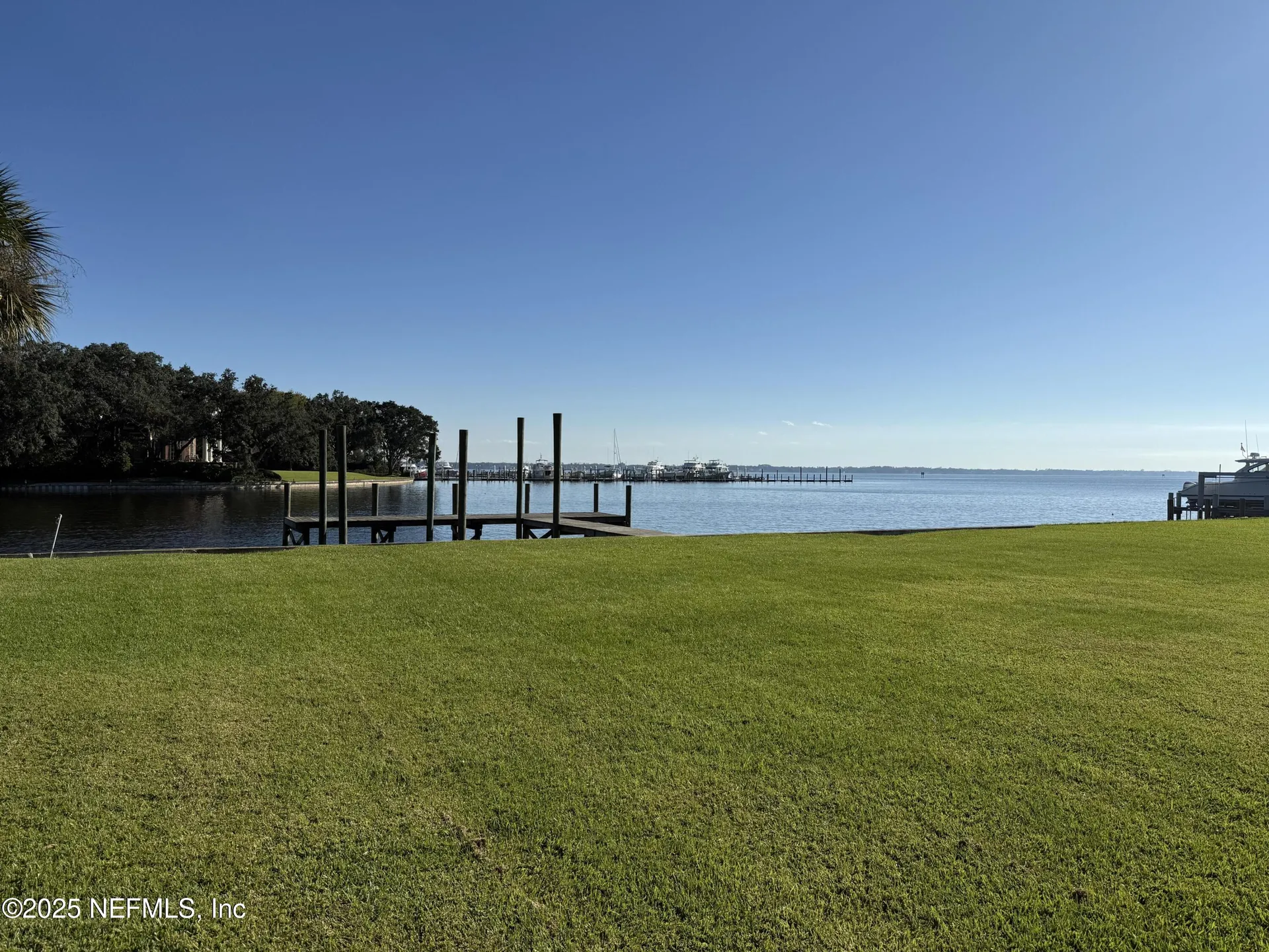 4233 Venetia Boulevard Jacksonville FL 32210