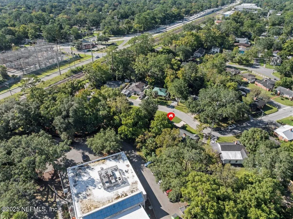 1037 S Fairwood Lane Jacksonville FL 32205