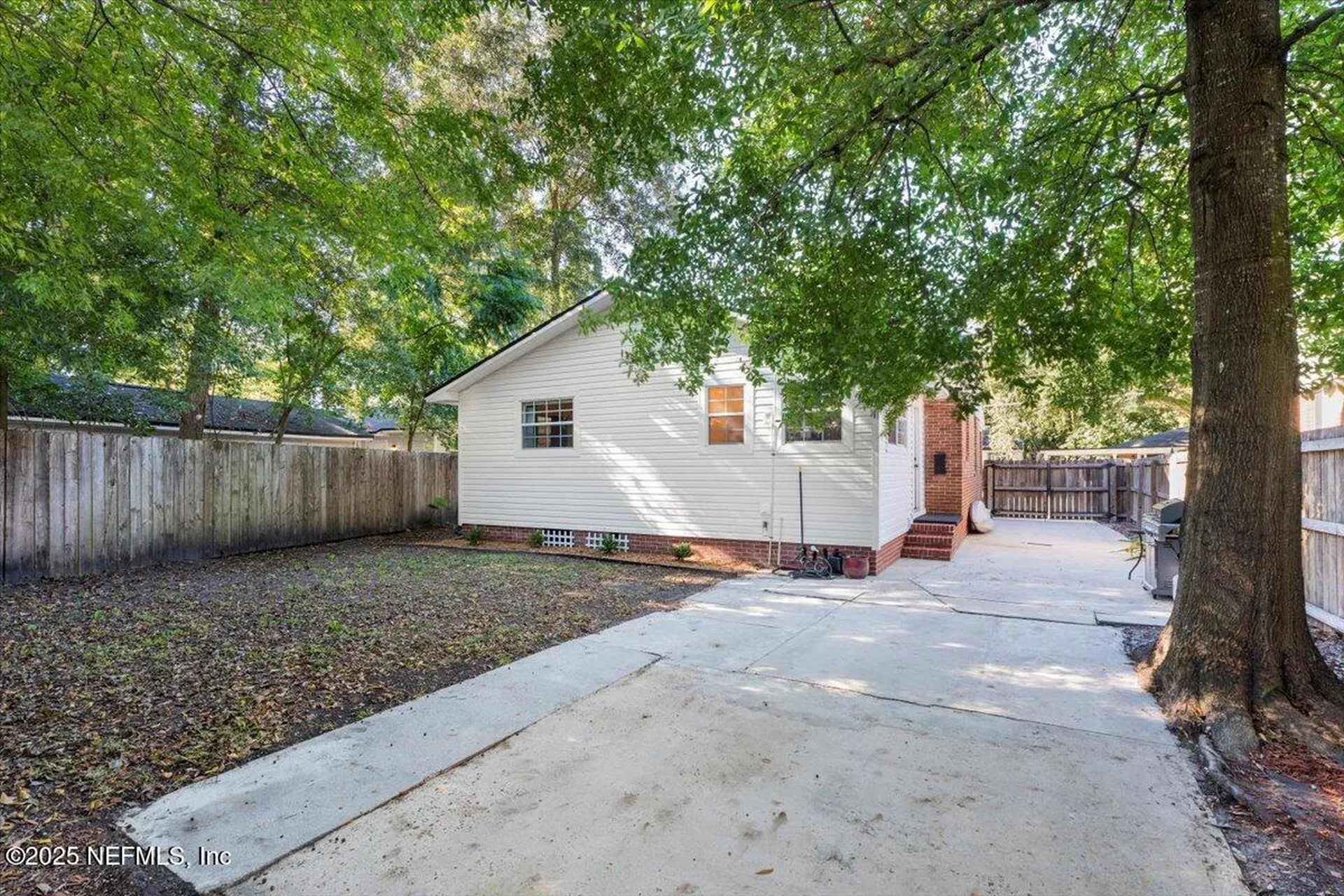 1037 S Fairwood Lane Jacksonville FL 32205