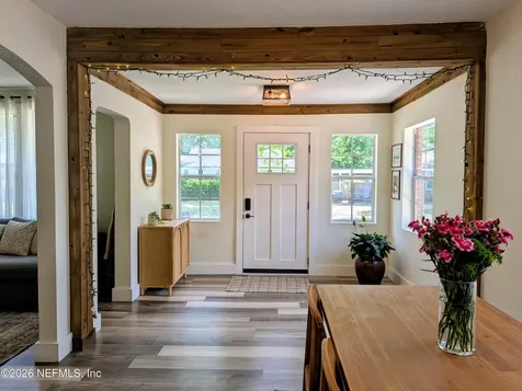 1037 S Fairwood Lane Jacksonville FL 32205