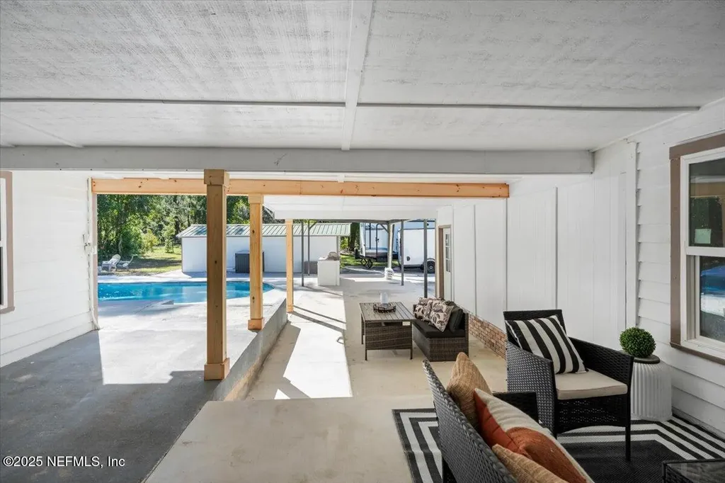 4886 Highway 17 S Green Cove Springs FL 32043