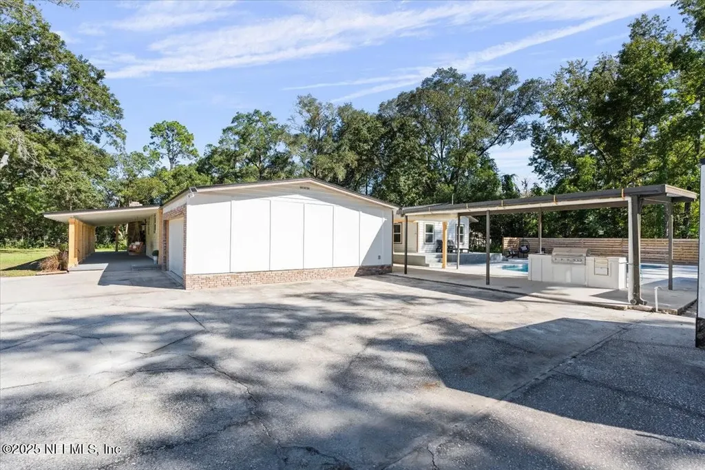4886 Highway 17 S Green Cove Springs FL 32043