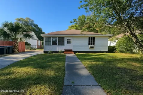 8020 Oakwood Street Jacksonville FL 32208