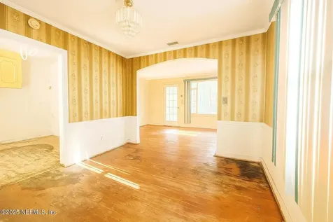 8020 Oakwood Street Jacksonville FL 32208