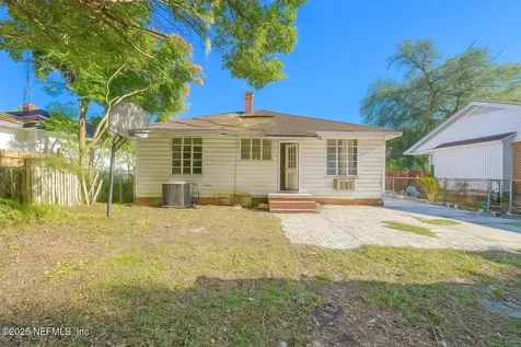 8020 Oakwood Street Jacksonville FL 32208