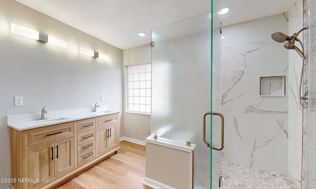 2923 Southbank Circle Green Cove Springs FL 32043