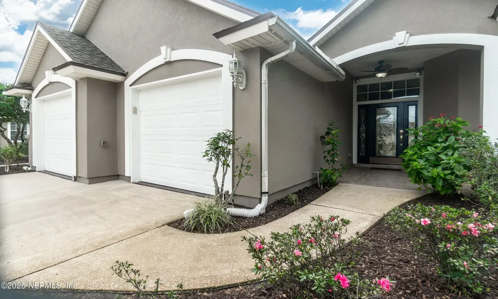 2923 Southbank Circle Green Cove Springs FL 32043