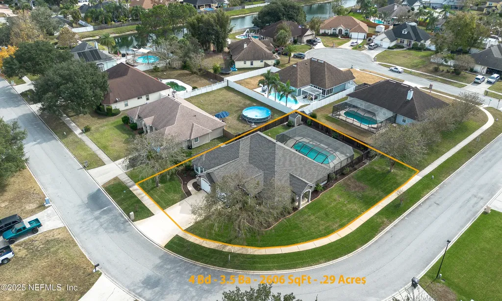 2923 Southbank Circle Green Cove Springs FL 32043