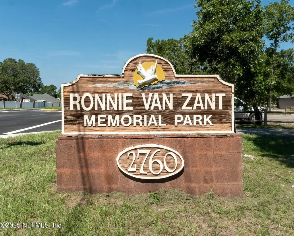 2923 Southbank Circle Green Cove Springs FL 32043