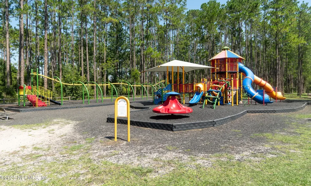 2923 Southbank Circle Green Cove Springs FL 32043