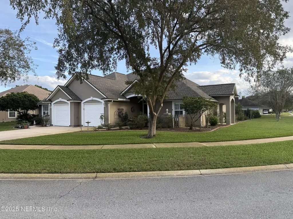 2923 Southbank Circle Green Cove Springs FL 32043