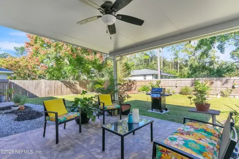 596 S West Street Green Cove Springs FL 32043