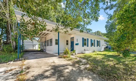 1425 Domas Drive Jacksonville FL 32211