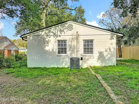 5128 Sunderland Road Jacksonville FL 32210