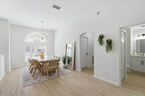 10721 Long Cove Court Jacksonville FL 32222