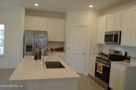 15537 Thomas Creek Way Jacksonville FL 32218