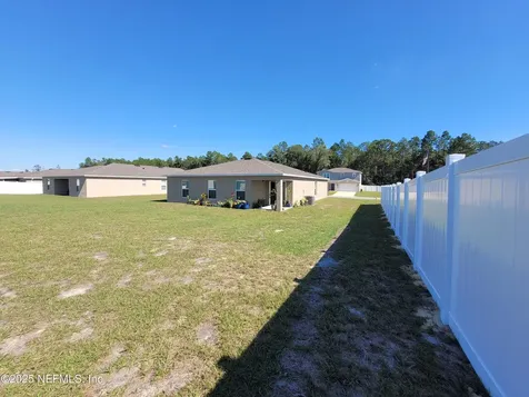256 River Hill Drive Welaka FL 32193