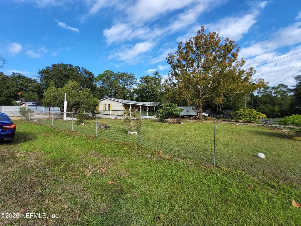 8123 Vining Street Jacksonville FL 32210