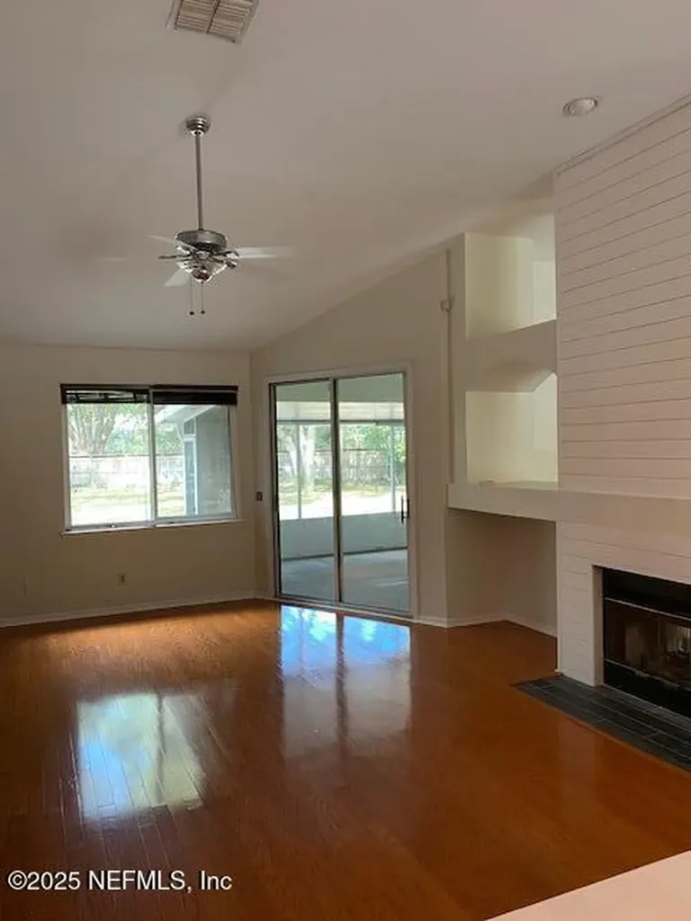 345 Lolly Lane Jacksonville FL 32259