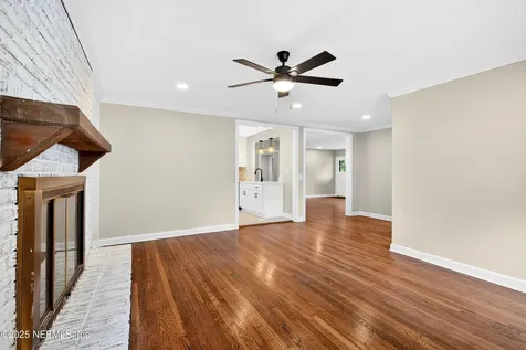 9906 Jeanette Road Jacksonville FL 32246